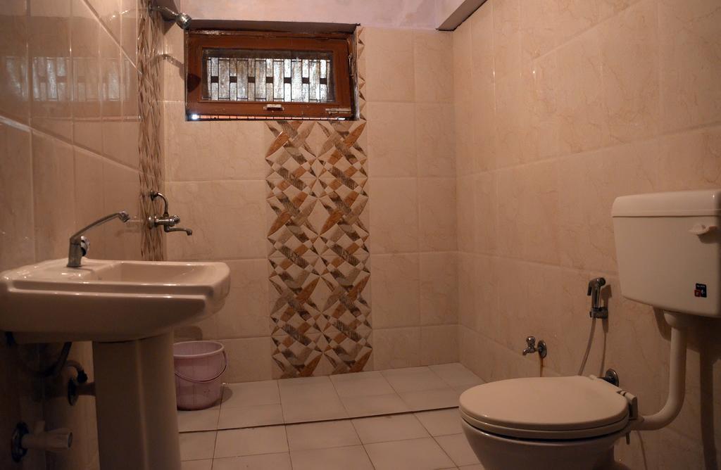Hotel New Bakshi House Agra  Phòng bức ảnh