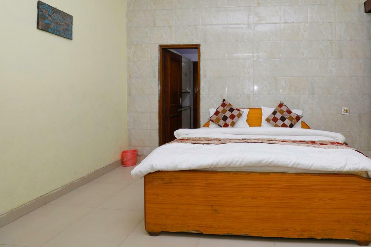 Hotel New Bakshi House Agra  Ngoại thất bức ảnh