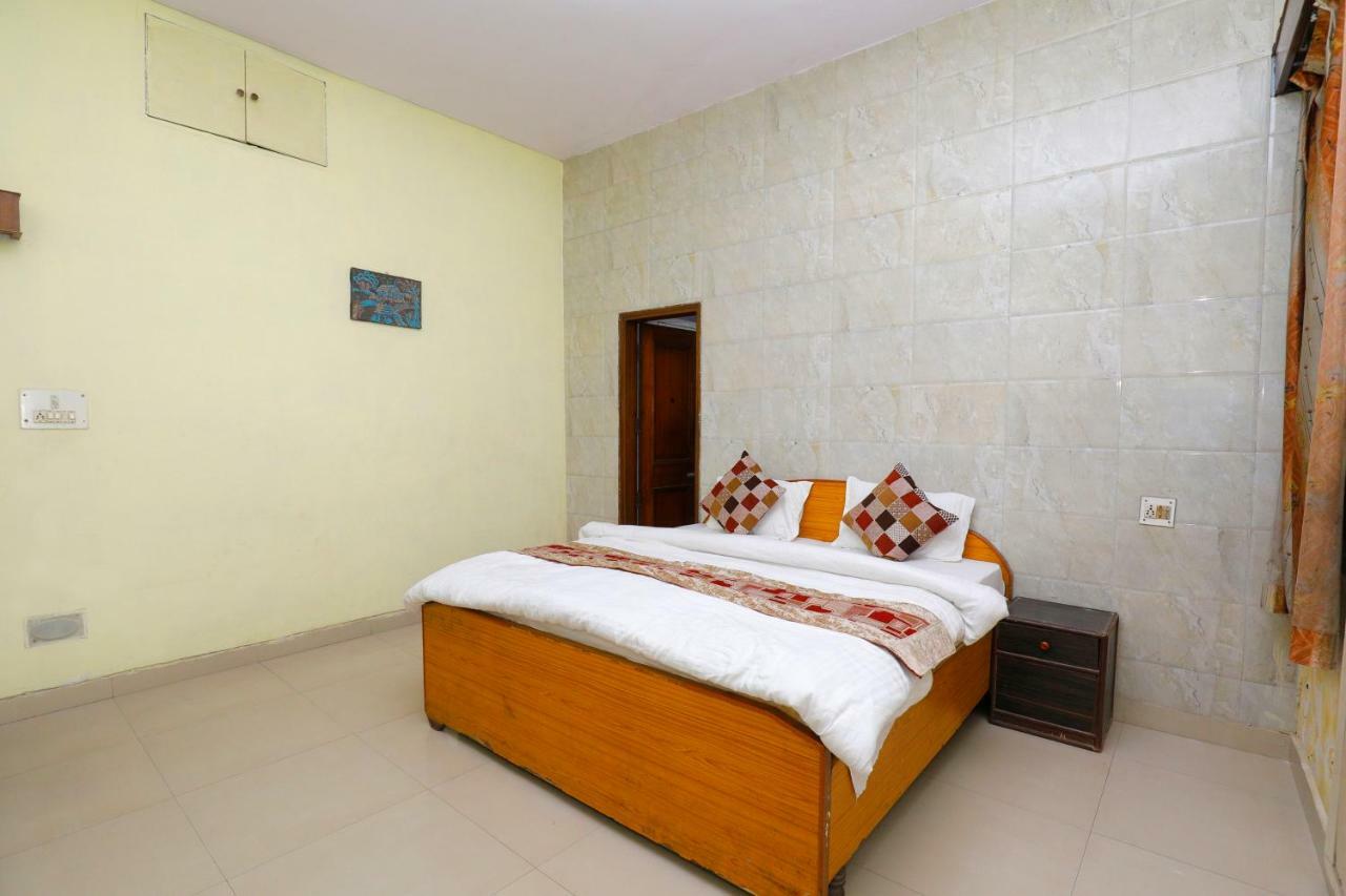 Hotel New Bakshi House Agra  Ngoại thất bức ảnh